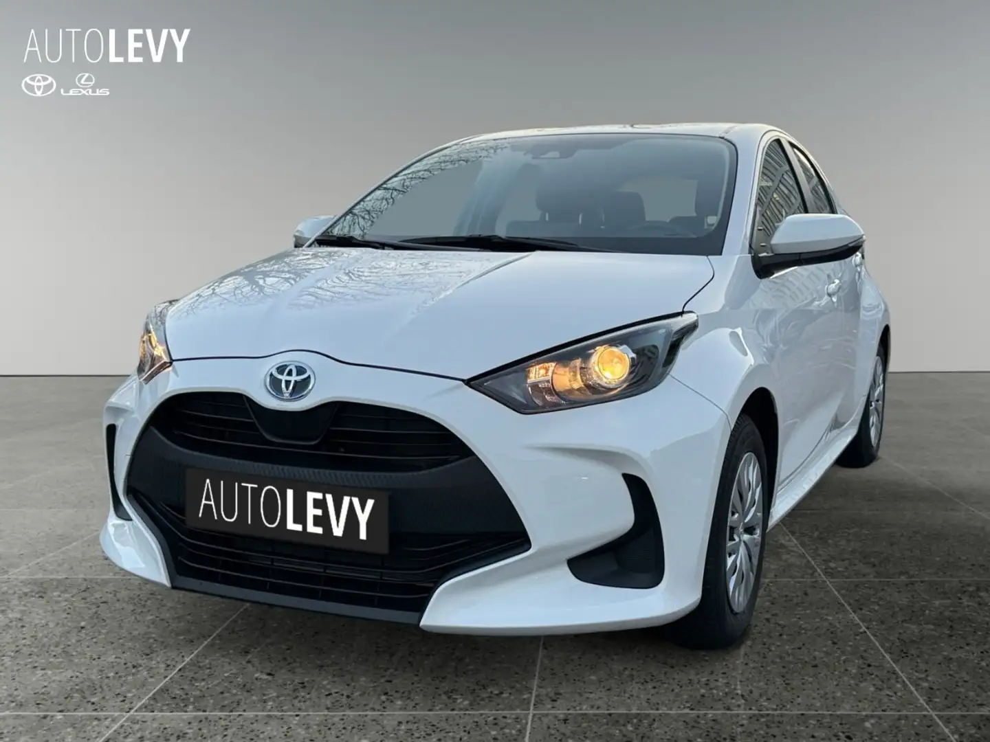 Toyota Yaris 1.5 Comfort +Allwetter+Kamera+Carplay+ Blanc - 2