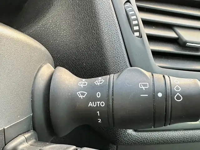Renault Megane view 10