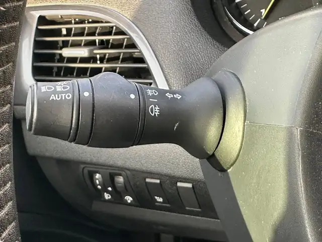 Renault Megane view 11