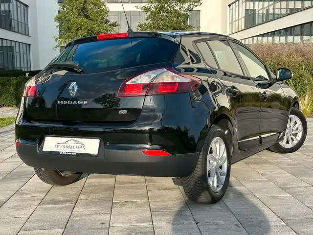 Renault Megane view 4