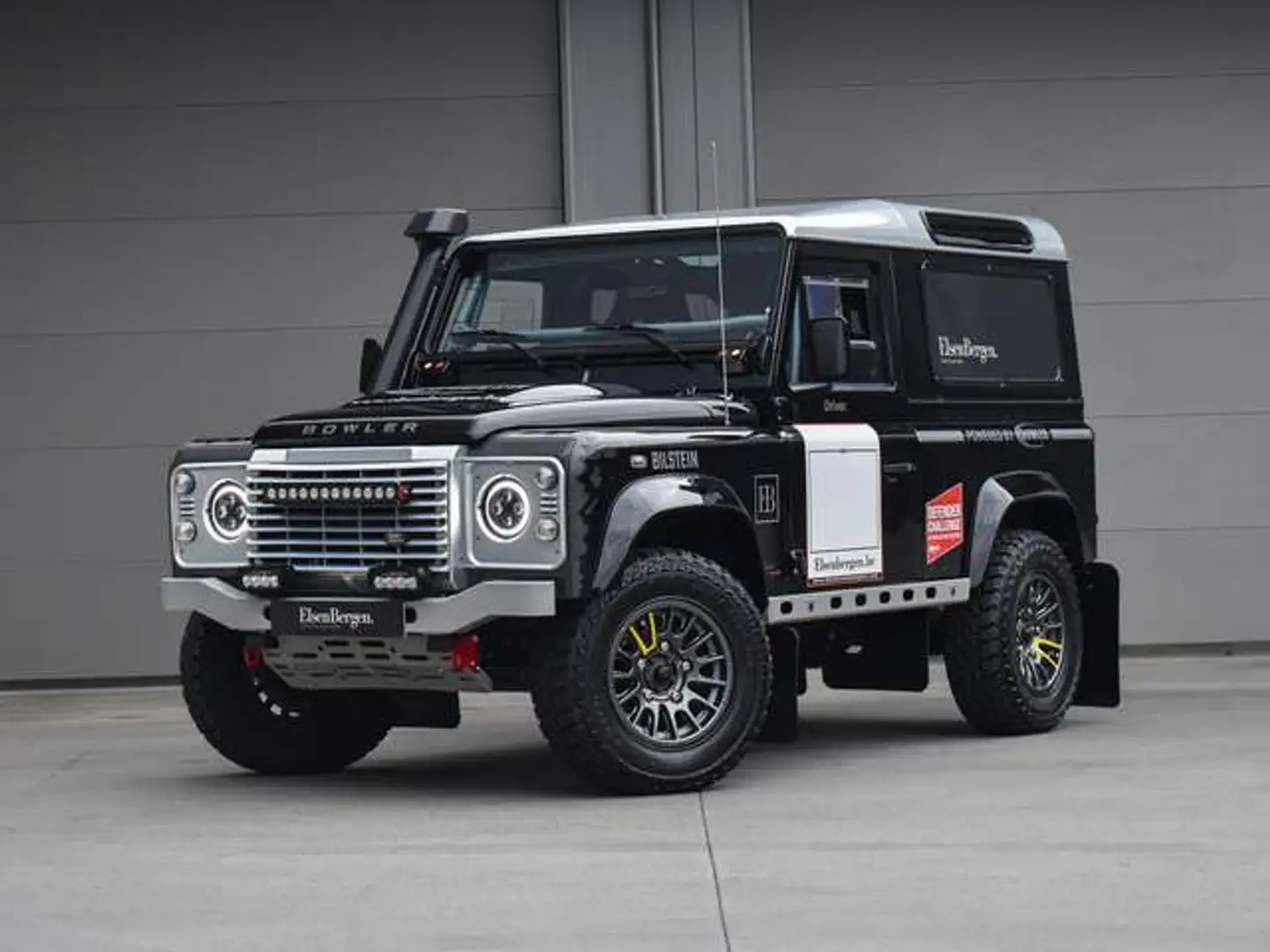 Land Rover Defender 90 / "BOWLER CHALLENGE" / COLLECTORS ITEM Schwarz - 1