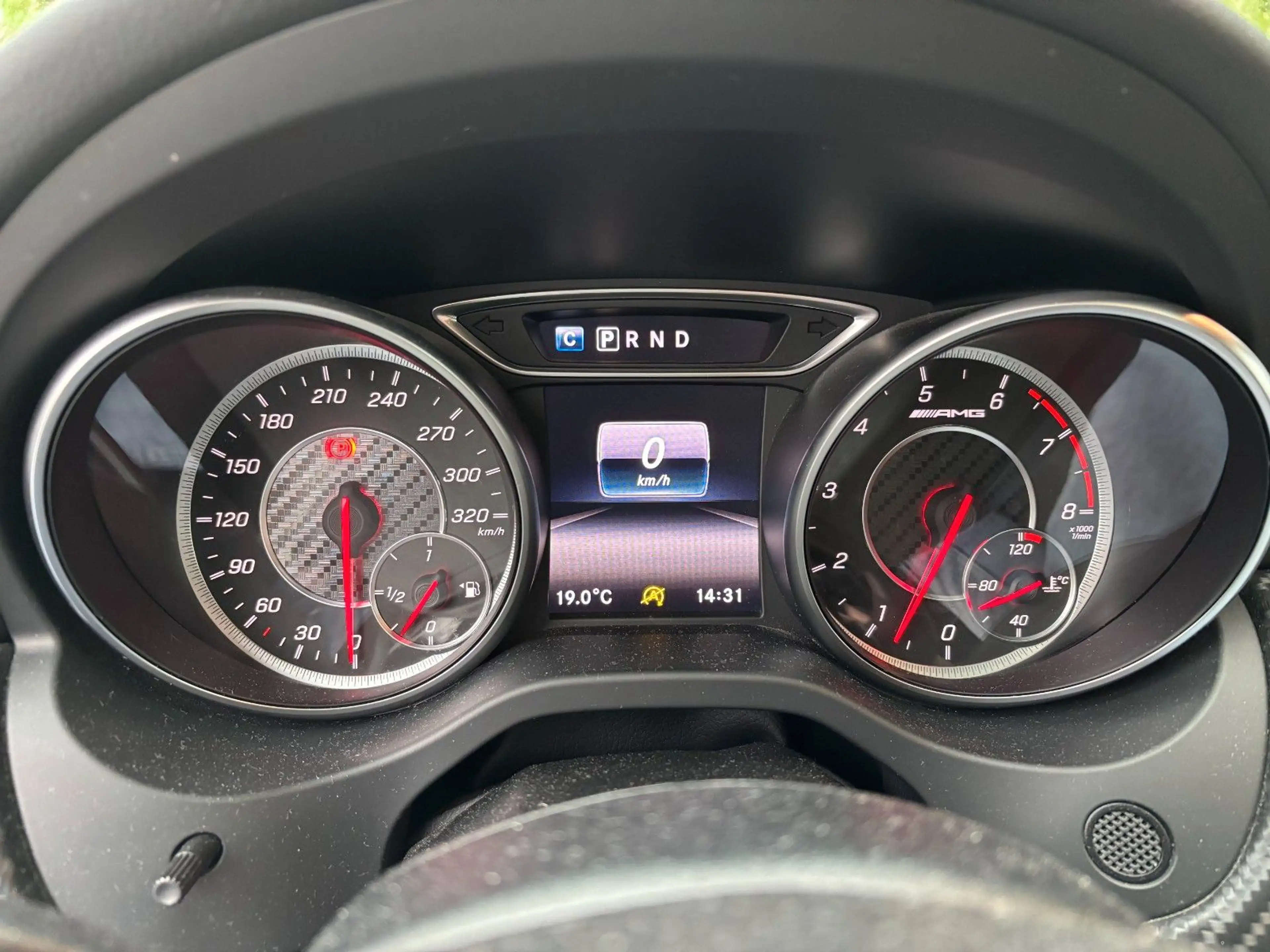 Mercedes-Benz A 45 AMG Scheckheft/Pano/Schale/270 Vm./Dyn+/H&K — photo 12