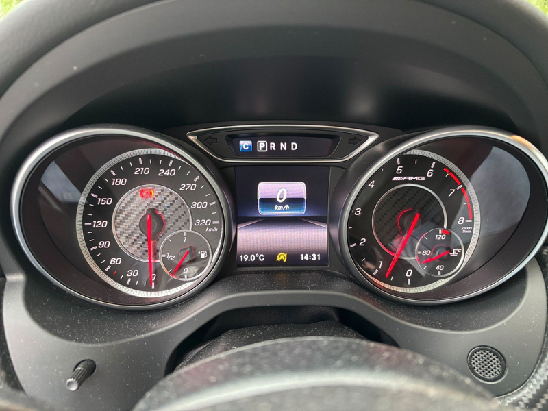 Mercedes-Benz A 45 AMG Scheckheft/Pano/Schale/270 Vm./Dyn+/H&K — photo 12