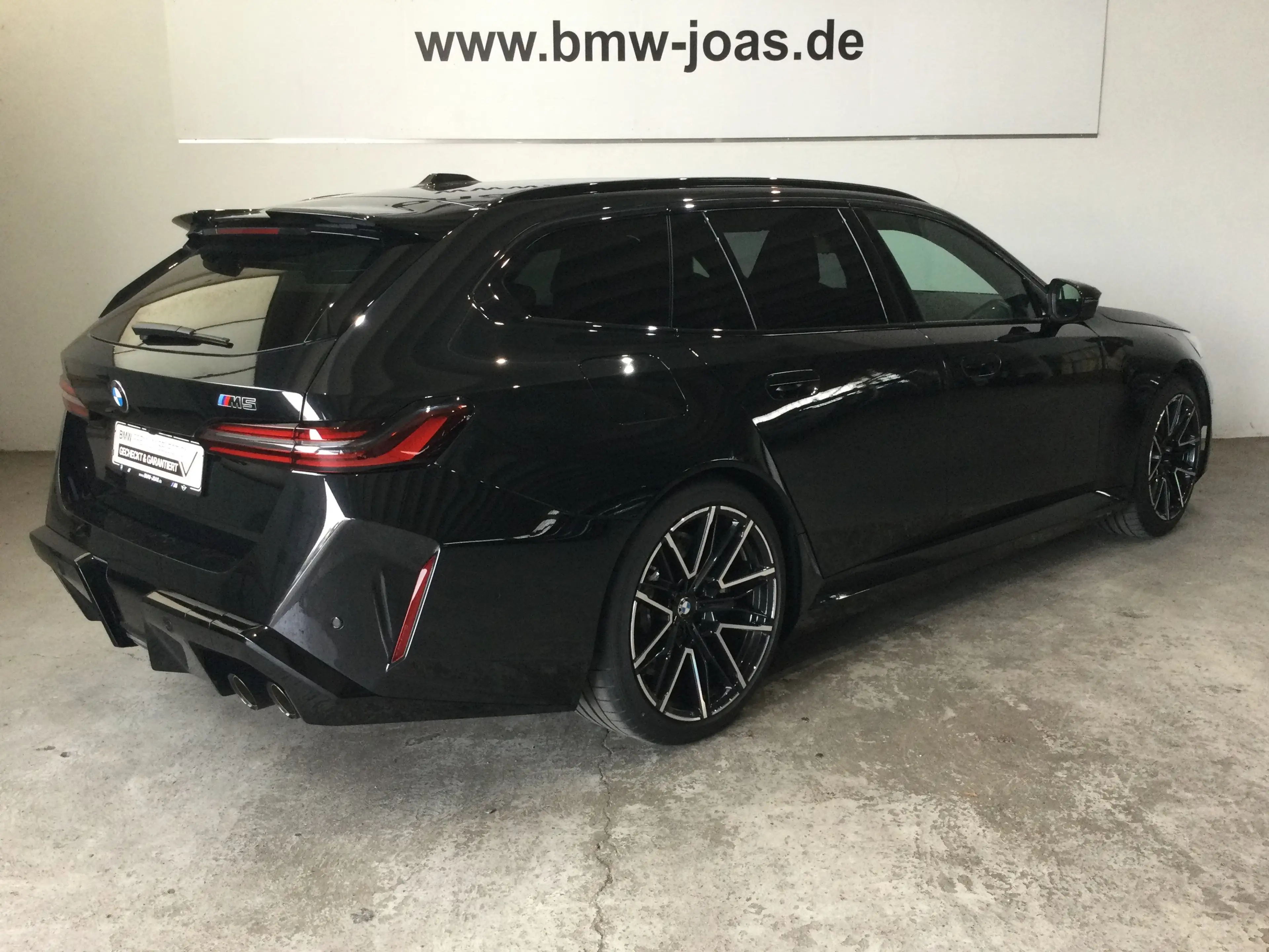 BMW M5 Touring |AC-Schnellladen |Sitzbelüft. |Bowers & Wi — photo 12