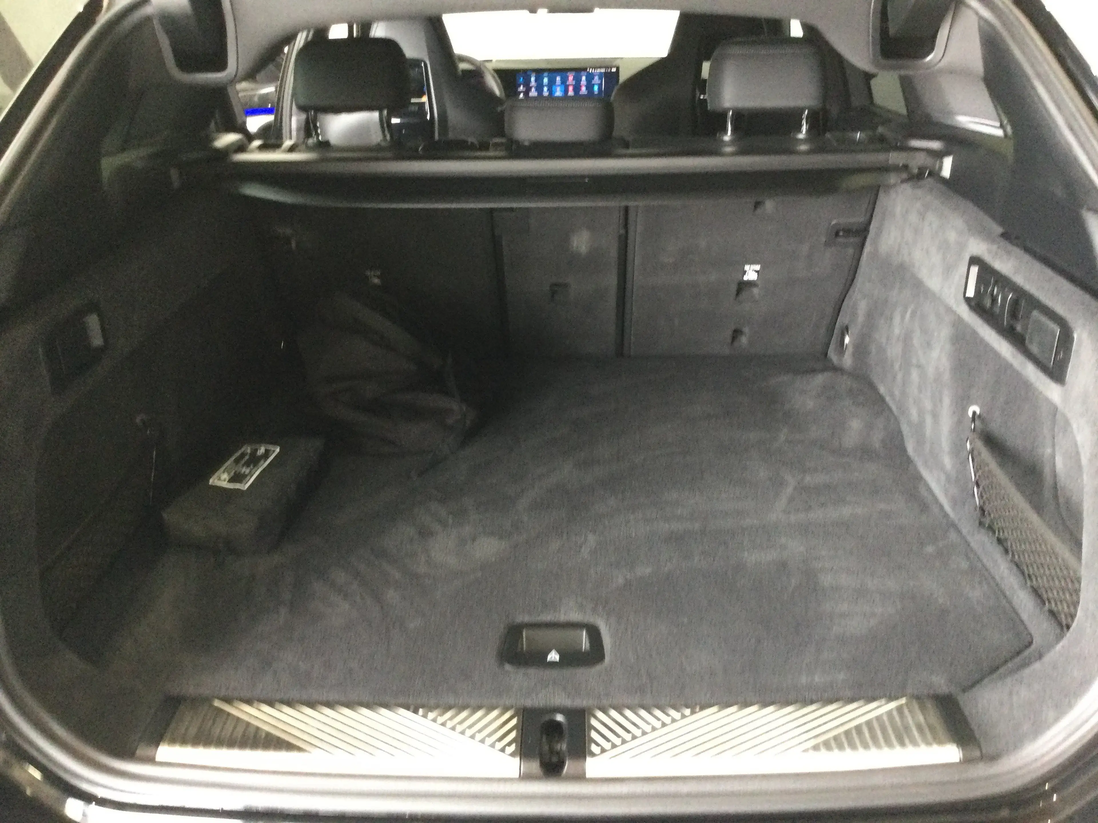BMW M5 Touring |AC-Schnellladen |Sitzbelüft. |Bowers & Wi — photo 8