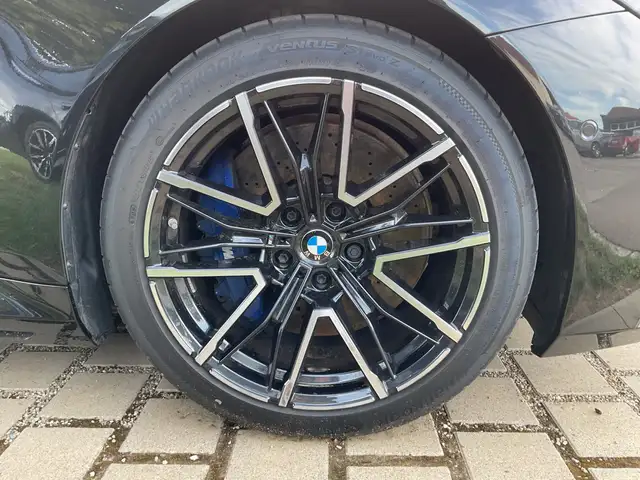 BMW M5 view 10