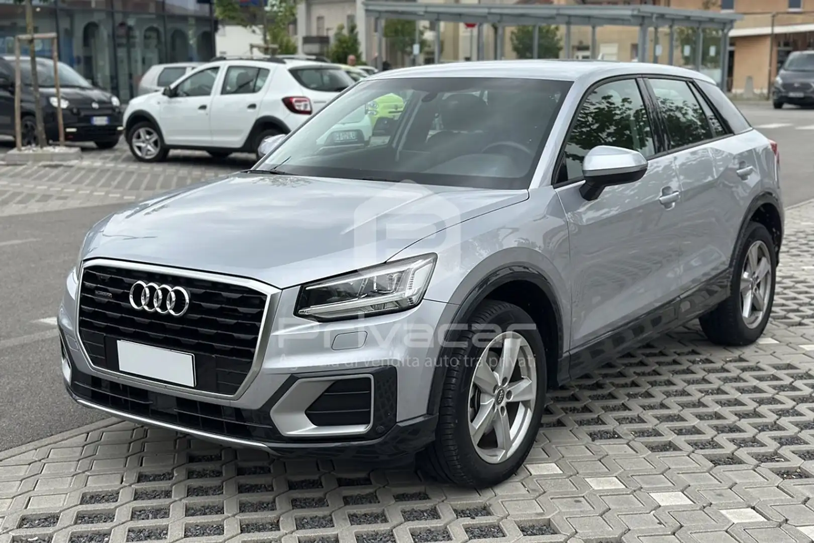 Audi Q2 Q2 2.0 TDI quattro S tronic Sport Argento - 1