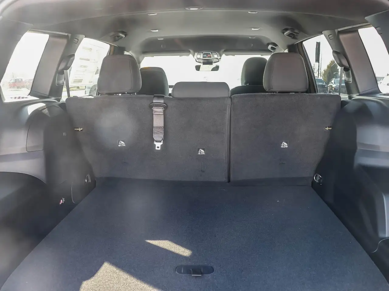 Jeep Cherokee снимка Jeep Cherokee