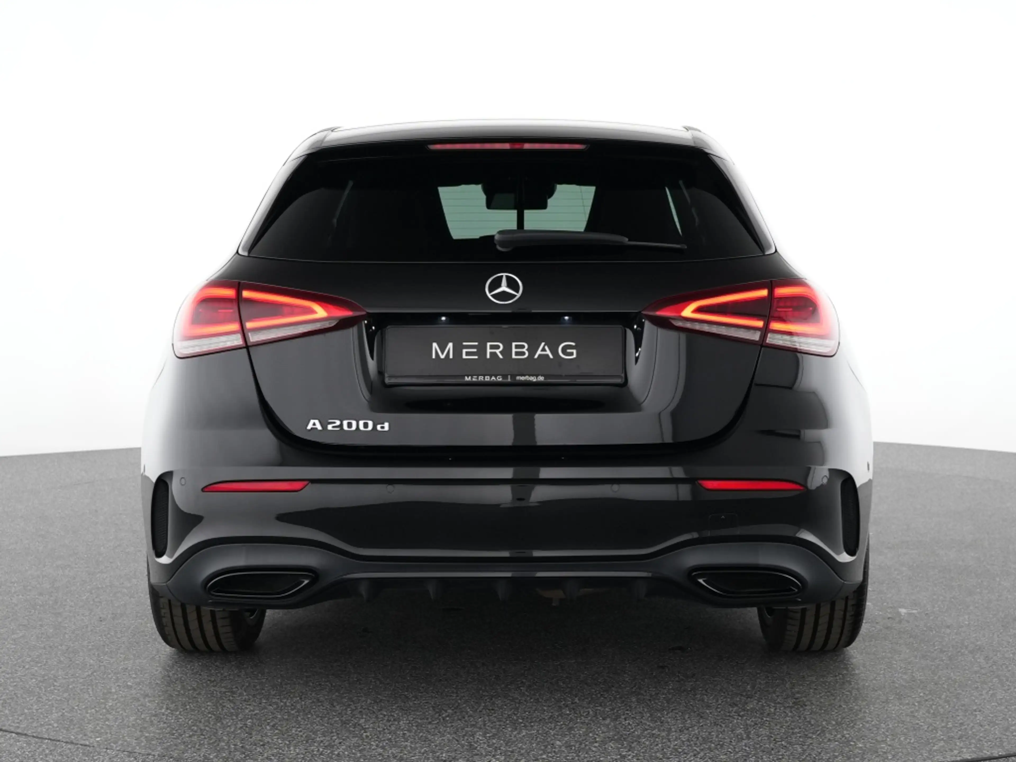 Mercedes-Benz A 200 d  Edition 2020 AMG Night LED Kamera Digi — photo 4