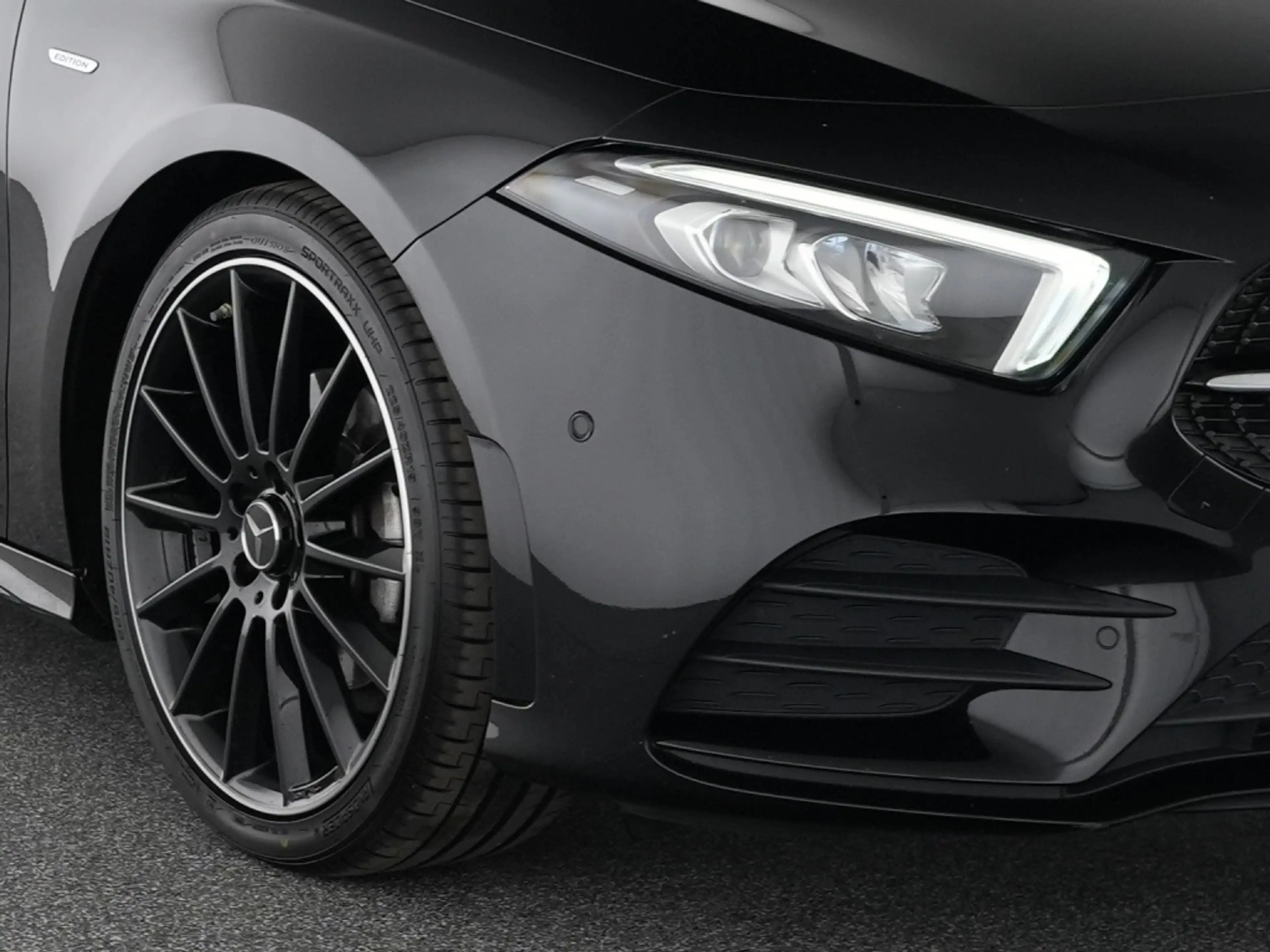 Mercedes-Benz A 200 d  Edition 2020 AMG Night LED Kamera Digi — photo 7