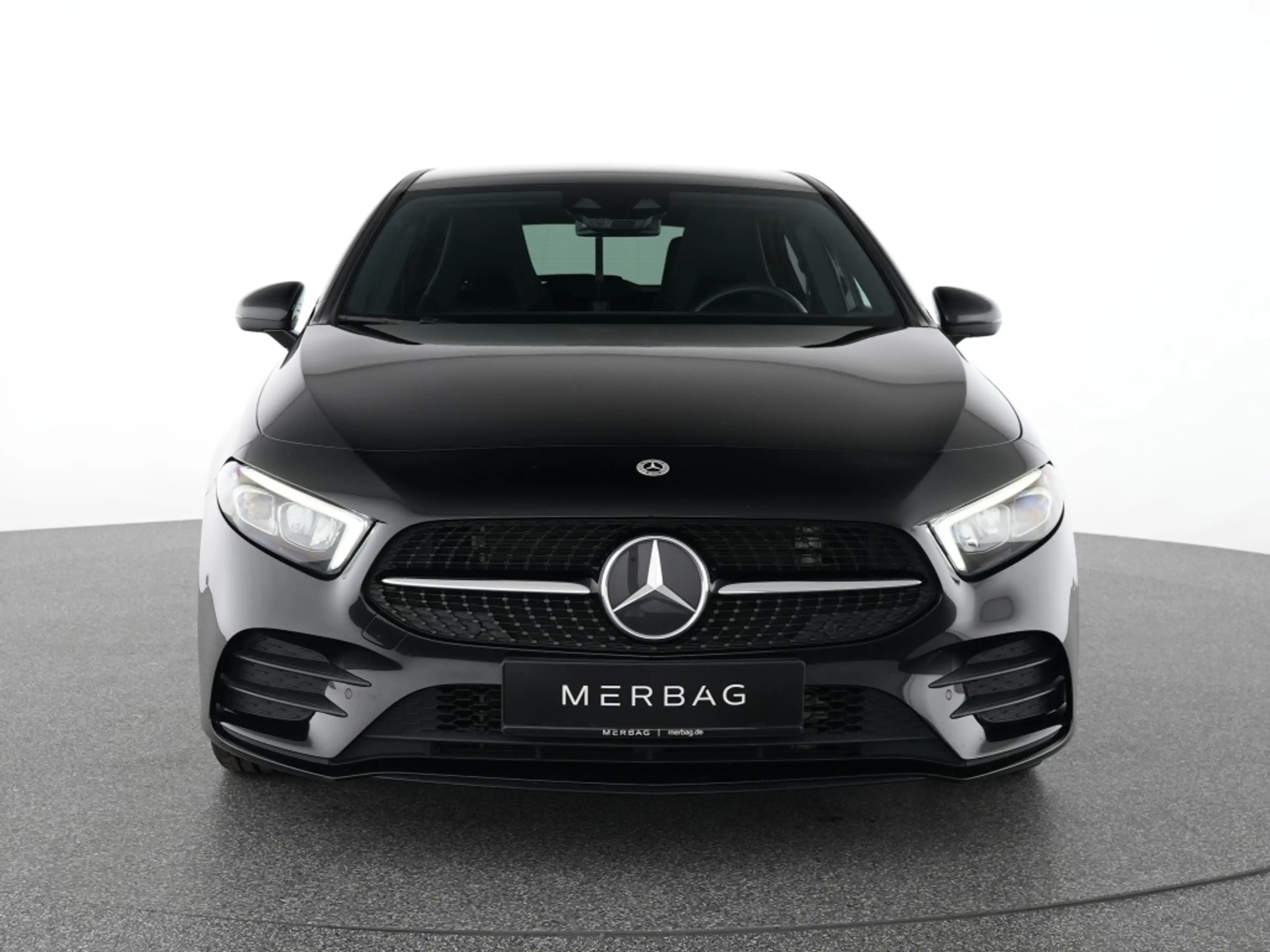 Mercedes-Benz A 200 d  Edition 2020 AMG Night LED Kamera Digi — photo 2