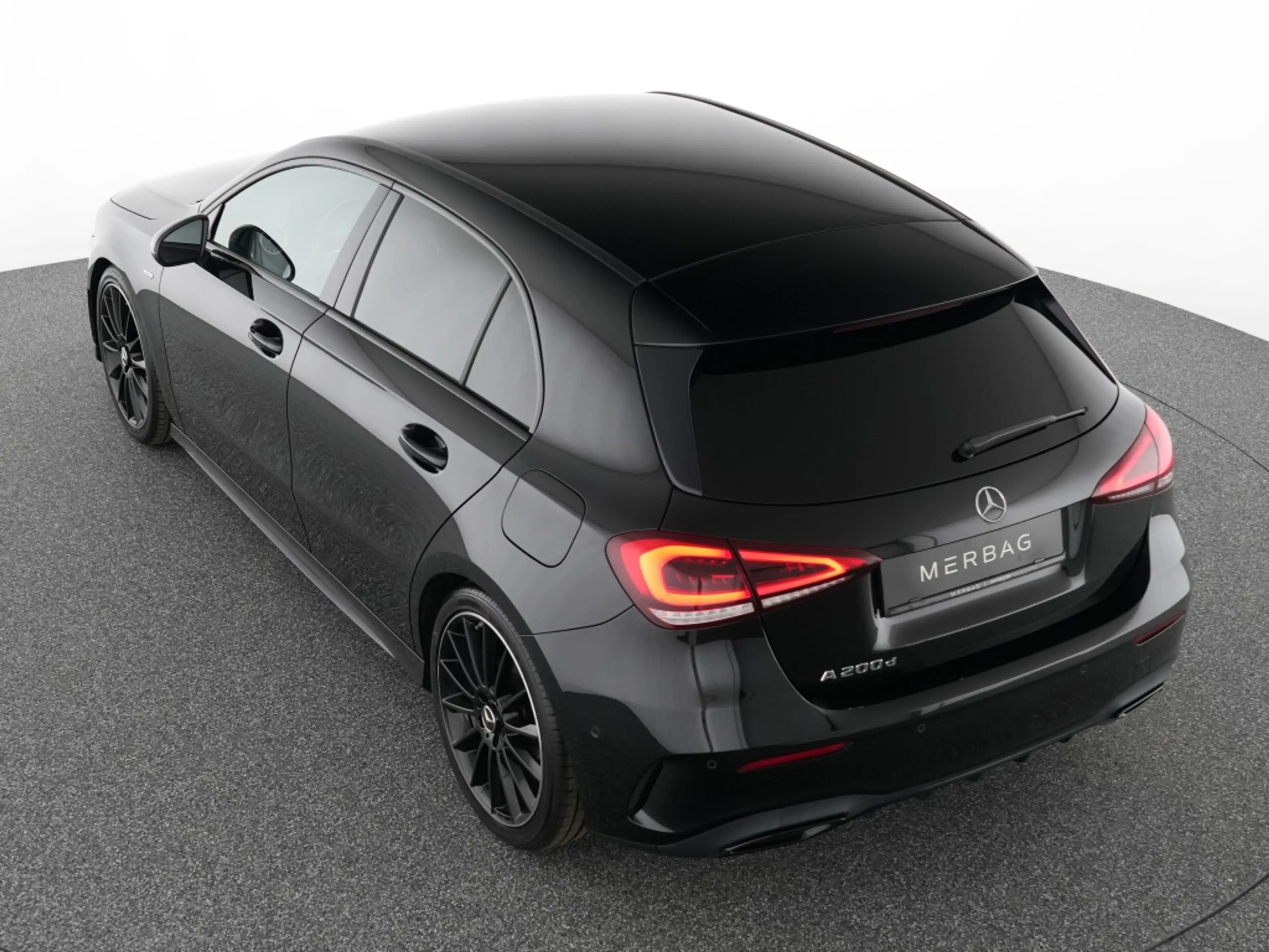 Mercedes-Benz A 200 d  Edition 2020 AMG Night LED Kamera Digi — photo 11