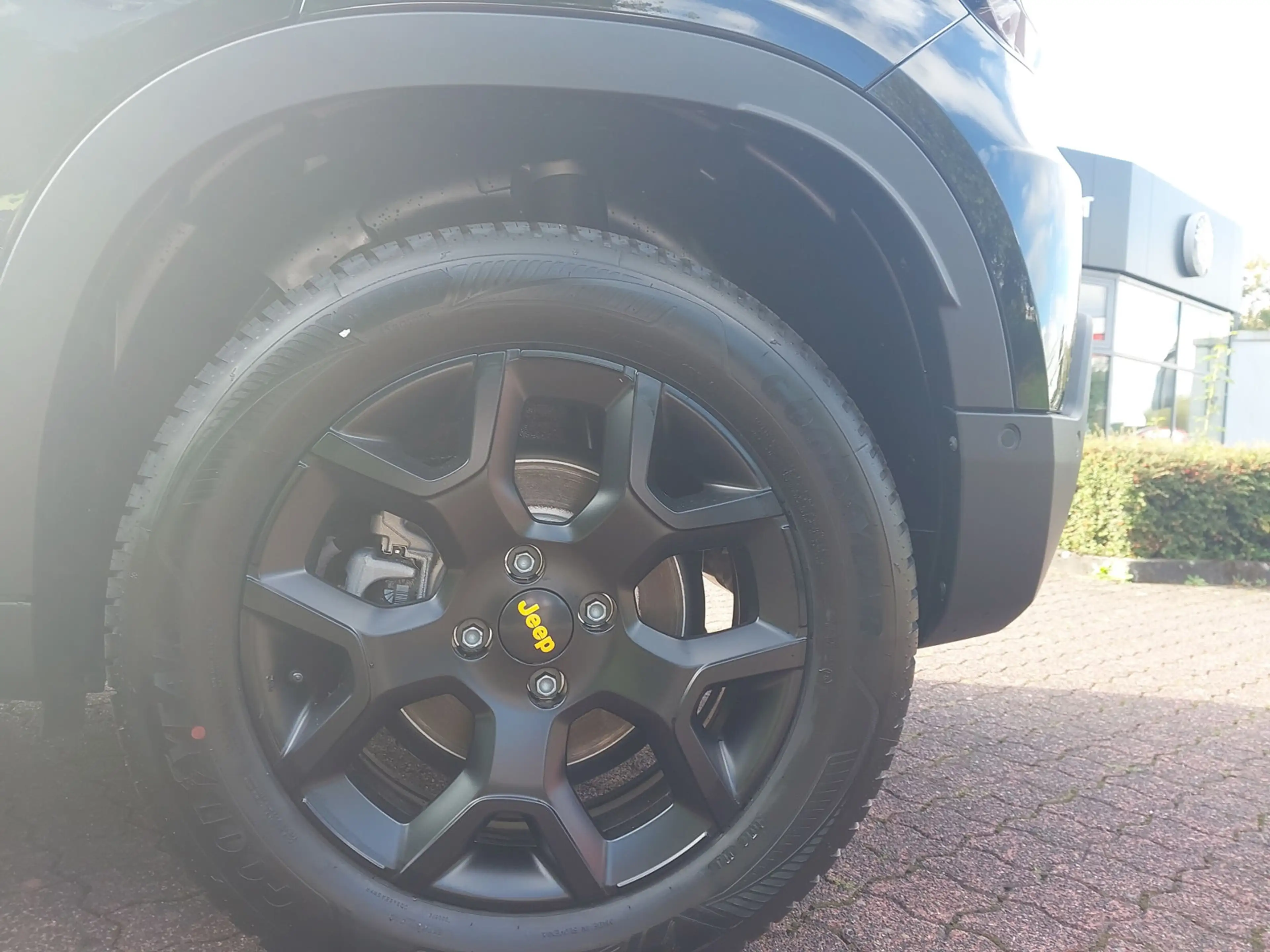 Jeep Avenger The North Face — photo 11