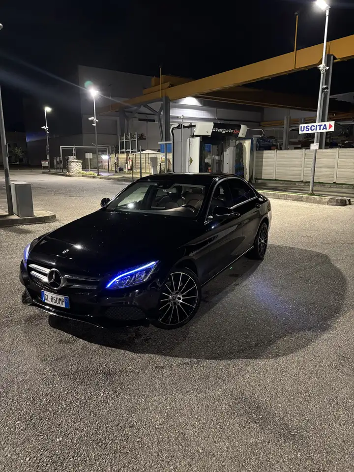 Mercedes-Benz C 220