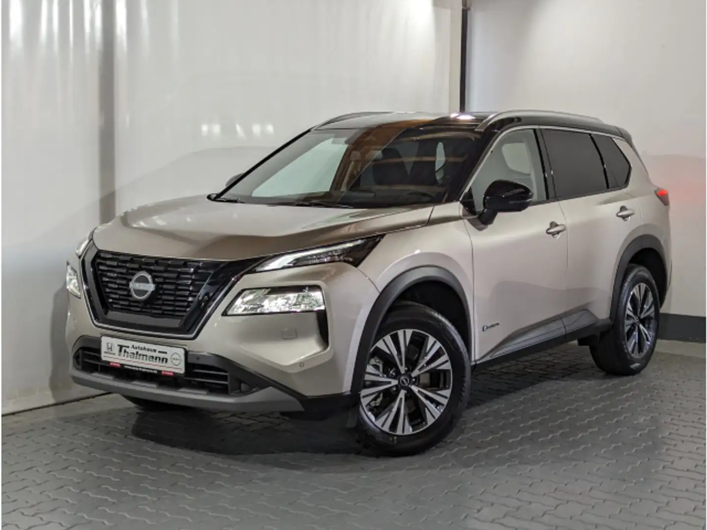 Nissan X-Trail 1.5 VC-T e-4ORCE N-Connecta 4x4 Zilver - 2