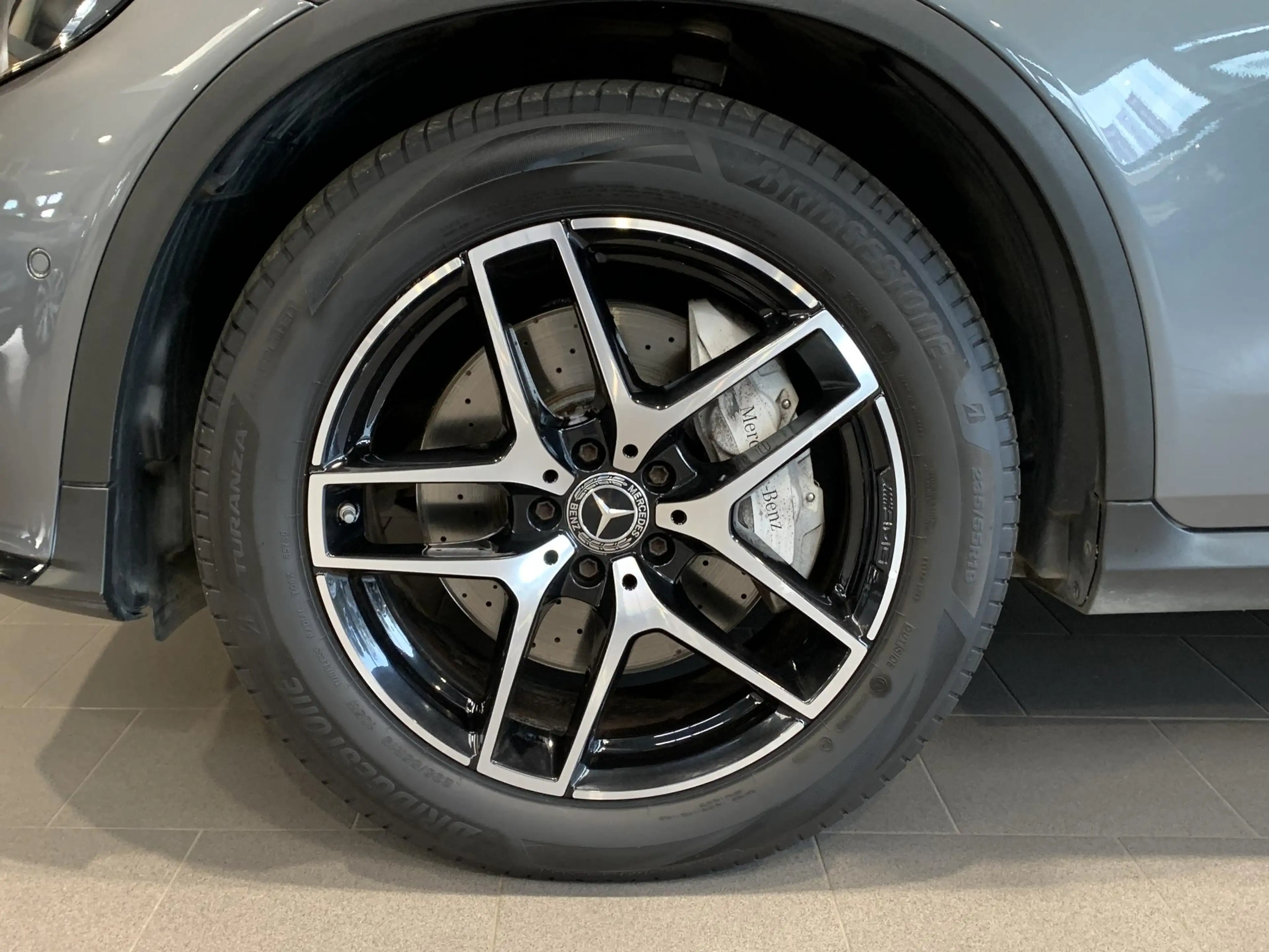 Mercedes-Benz GLC 220 220d 4MATIC AMG Line - DOS 8892 — photo 9