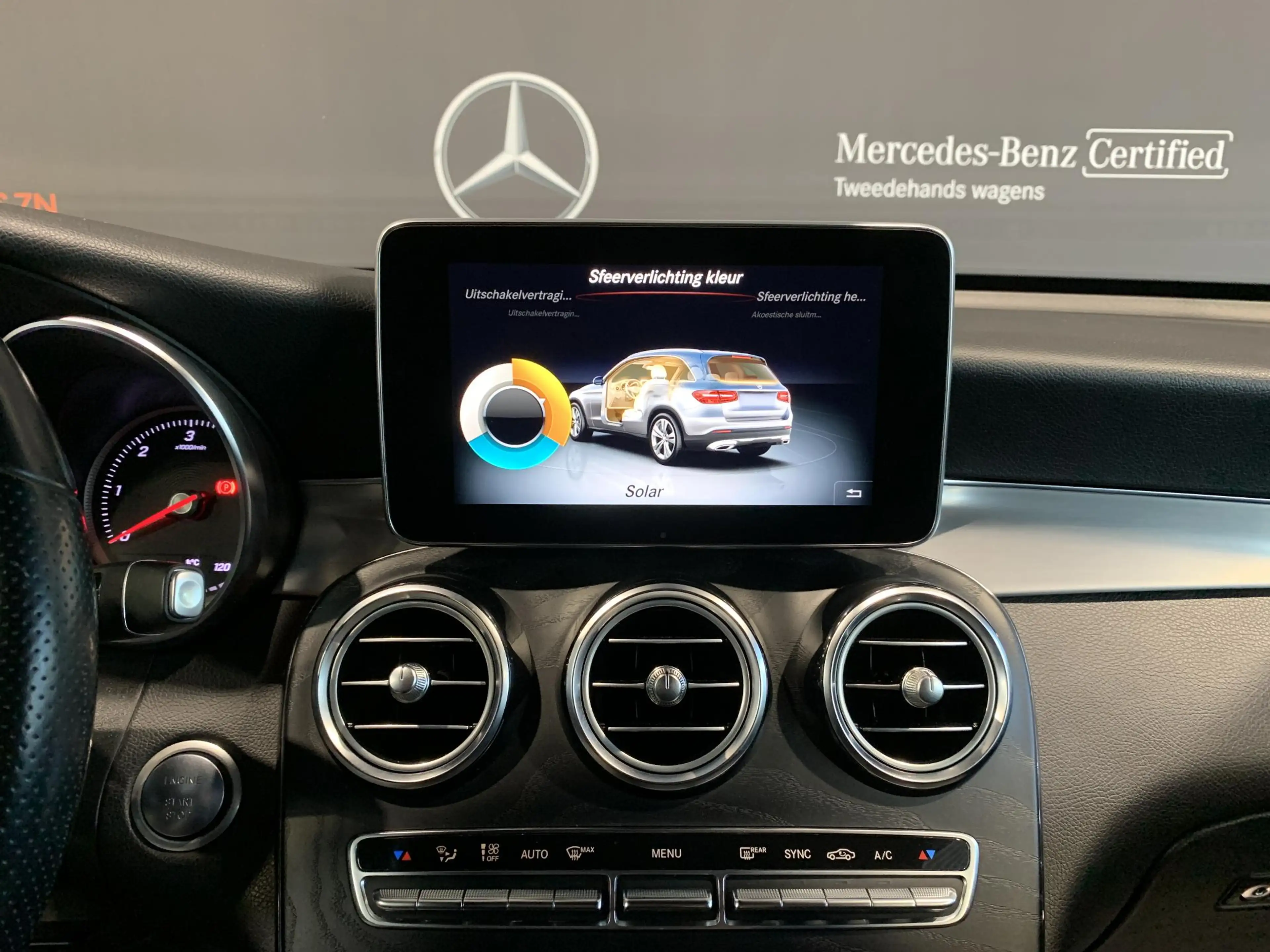 Mercedes-Benz GLC 220 220d 4MATIC AMG Line - DOS 8892 — photo 15