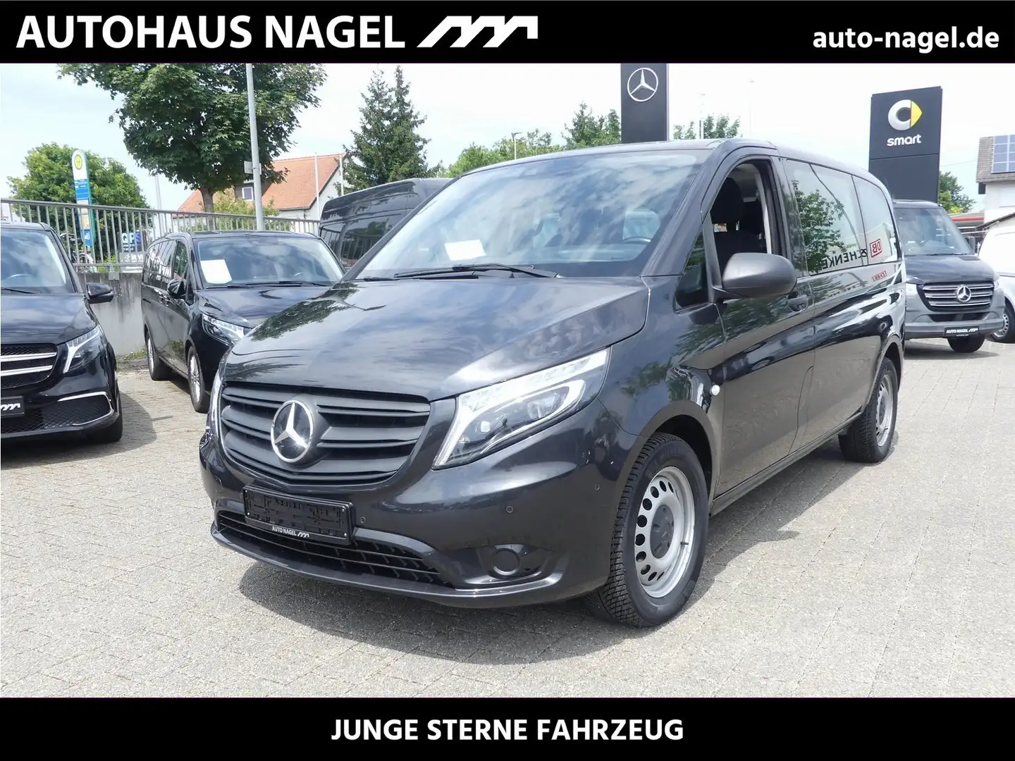 Mercedes-Benz Vito 124 CDI 4x4 Tourer PRO Kompakt Grijs - 1