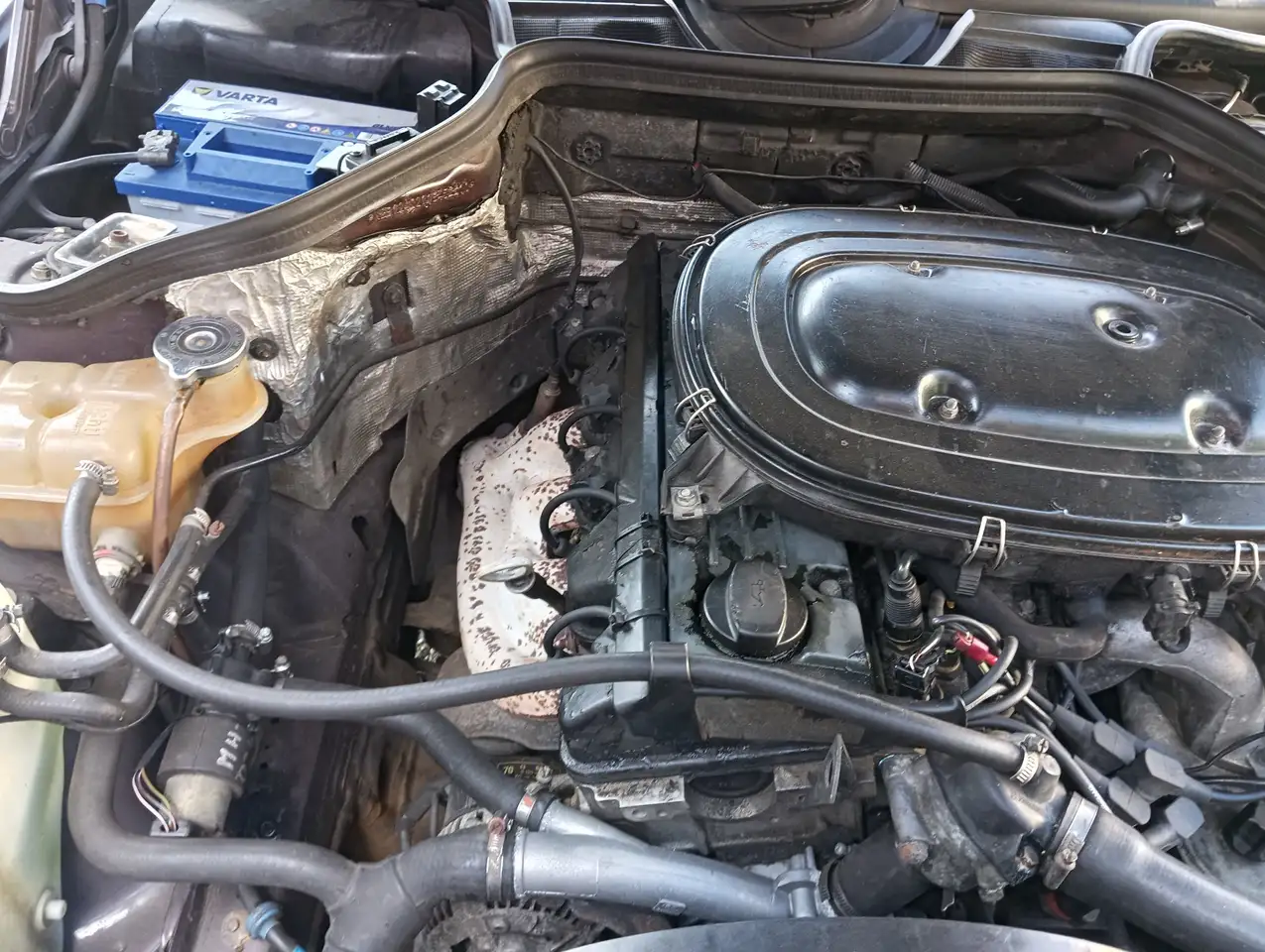 Mercedes-Benz E 200, foto 11