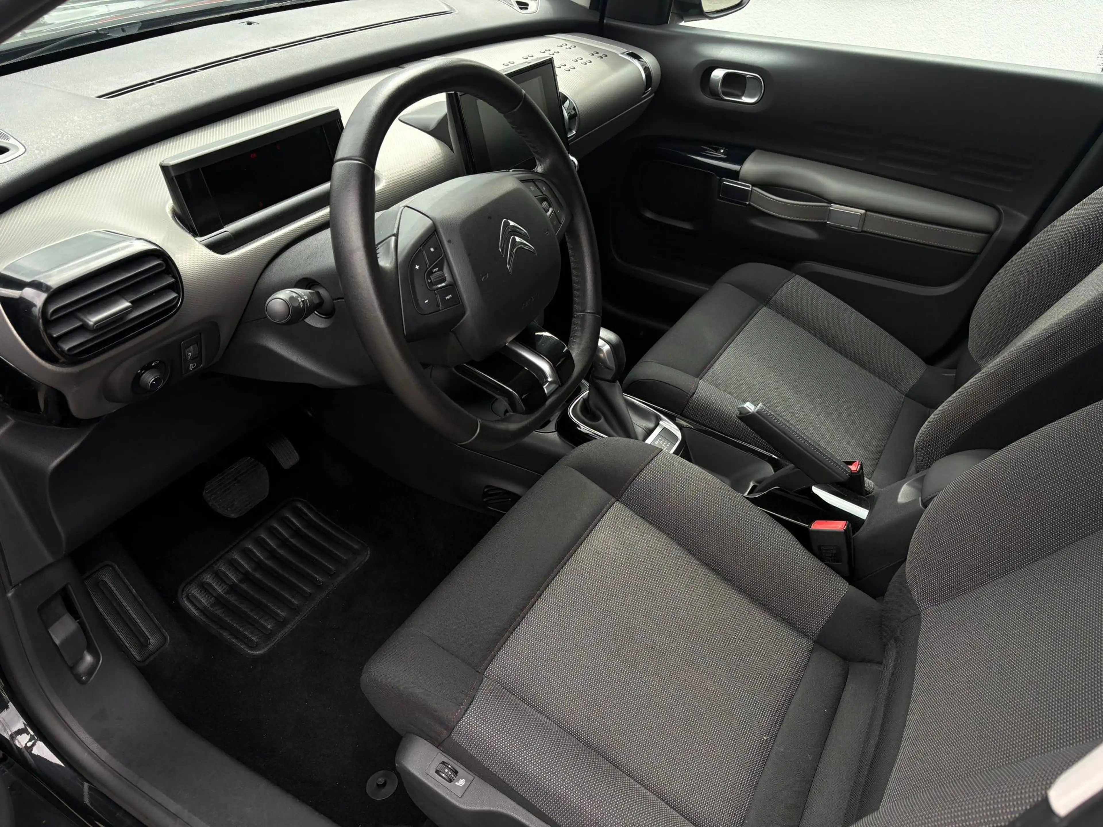Citroen C4 Cactus Shine Automatik/Tempomat/Klima — photo 10