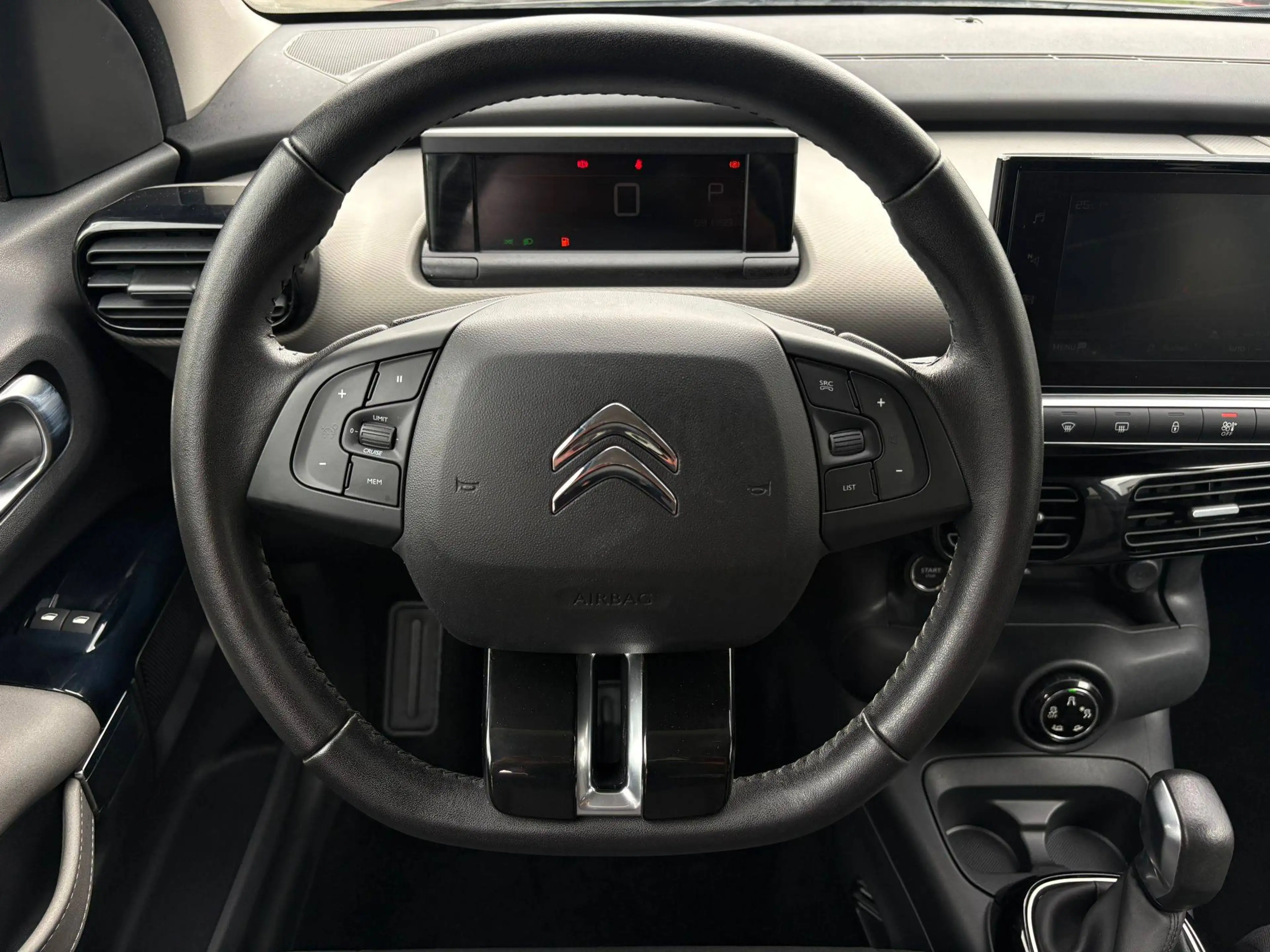 Citroen C4 Cactus Shine Automatik/Tempomat/Klima — photo 11