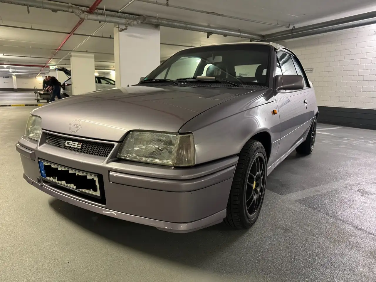 Opel Kadett GSI Cabrio, foto 1