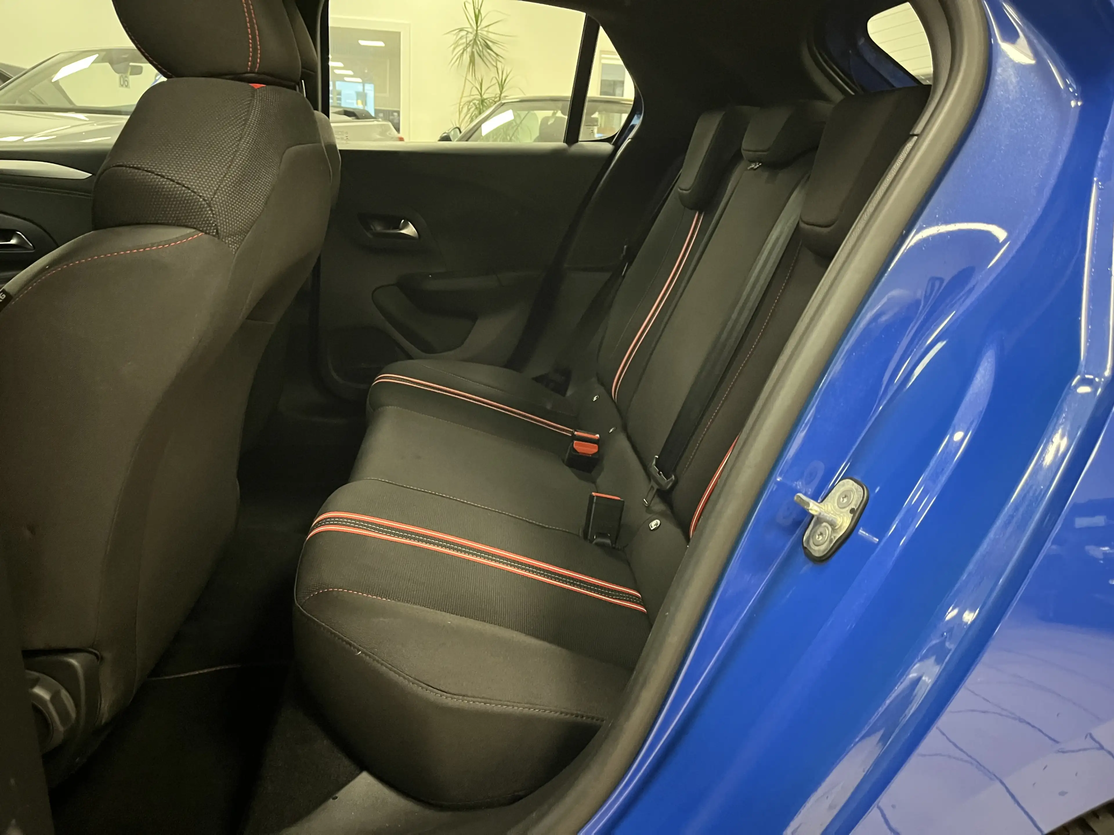 Opel Corsa GS Line*Tempomat*R.Cam*Totwink.*SHZ*LED* — photo 8