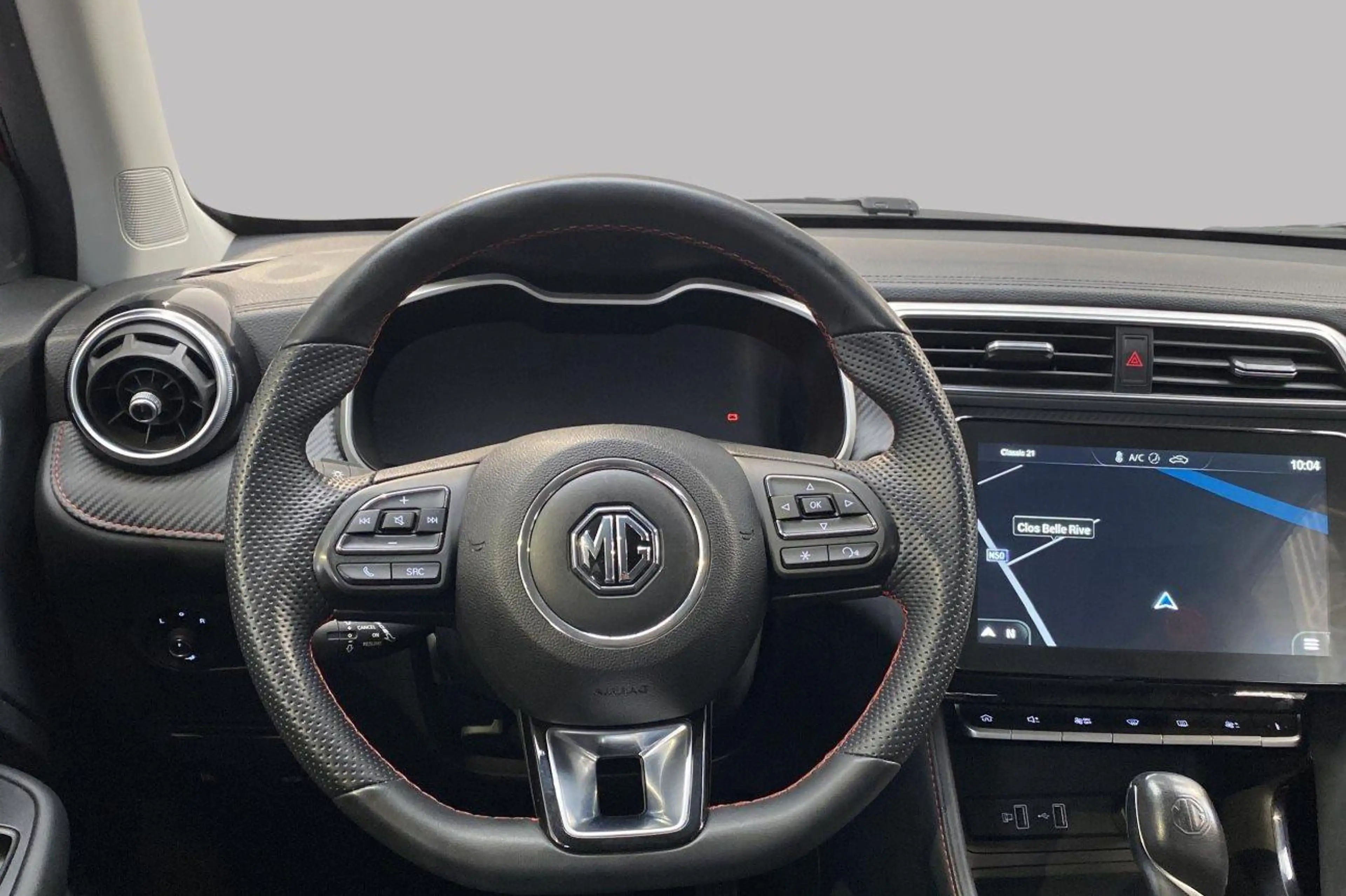 MG ZS Luxury — photo 12