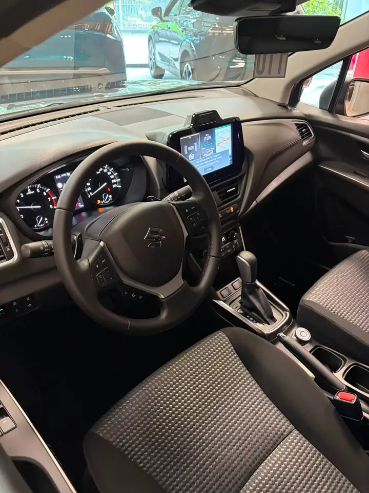 Suzuki S-Cross 2026