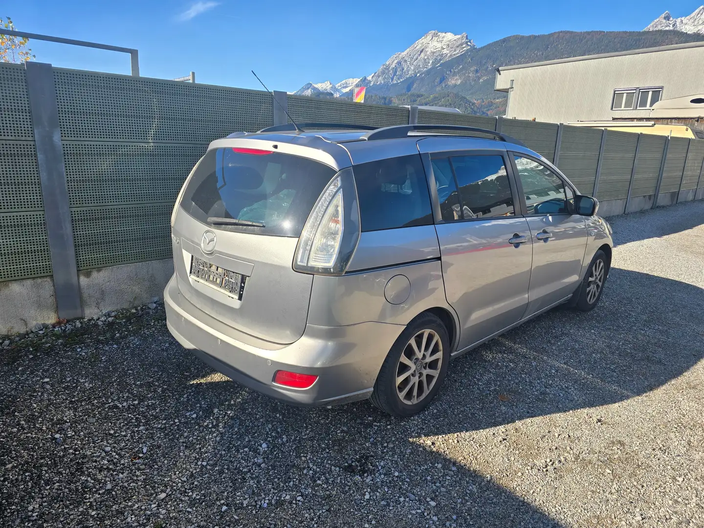 Mazda 5 2.0 CD Comfort 7 sitzer Grau - 2