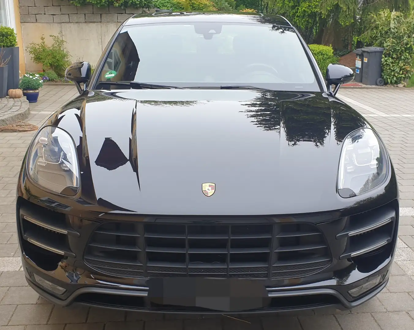 Porsche Macan Turbo PDK mit Performance Paket,Voll Garantie08/26 - 1