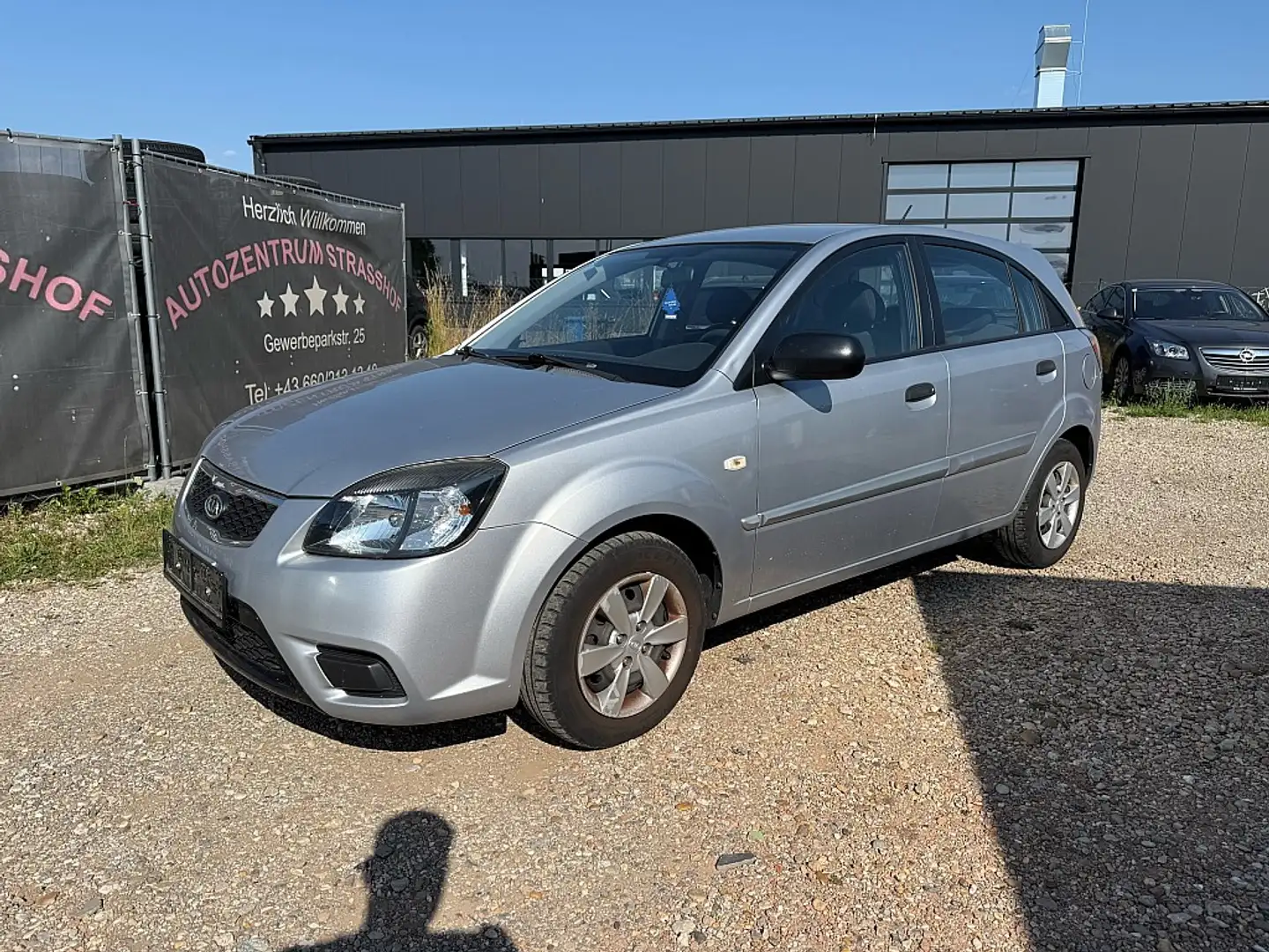 Kia Rio 1,4i Cool Silber - 1