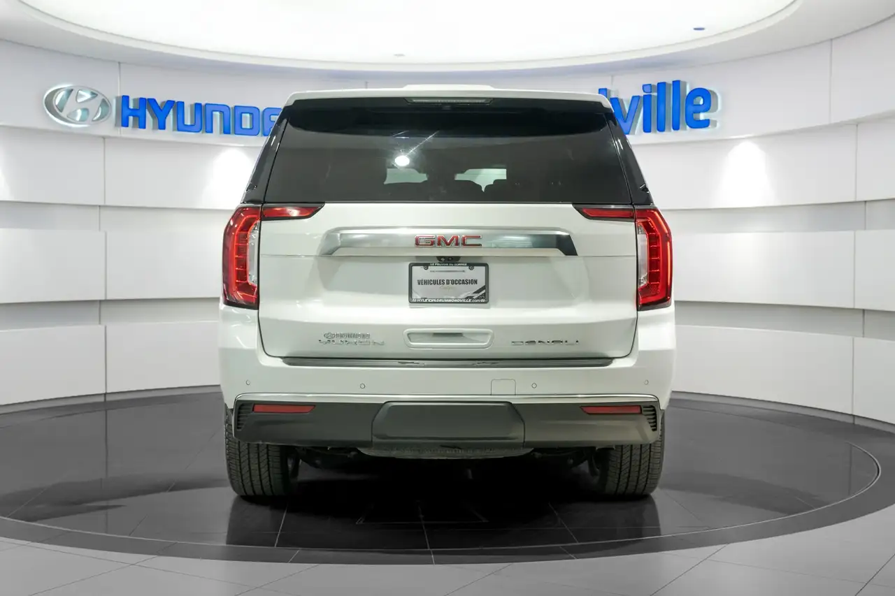 GMC Yukon снимка GMC Yukon