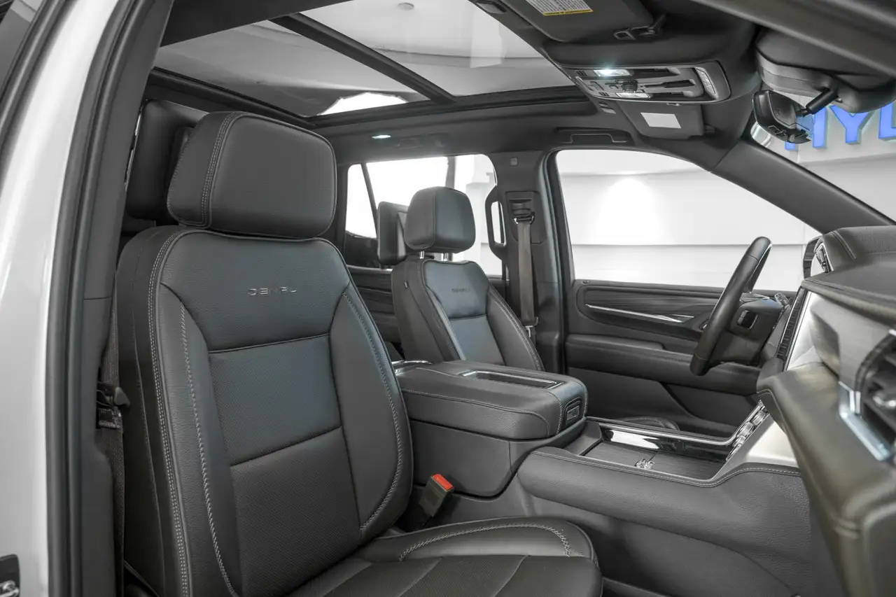 GMC Yukon снимка GMC Yukon