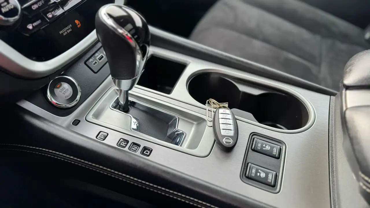 Nissan Murano снимка Nissan Murano
