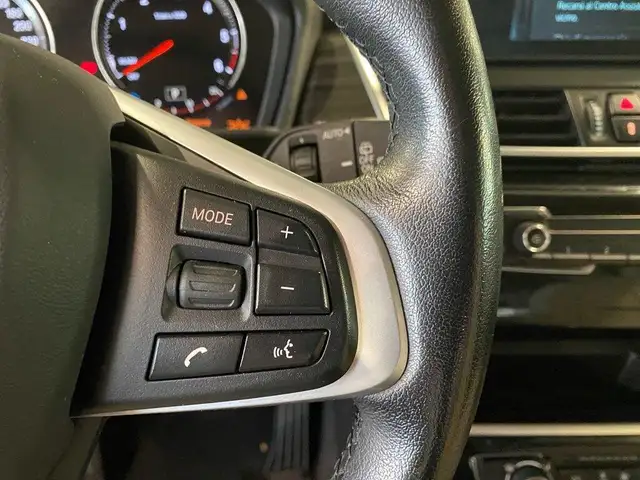 BMW 2 Series view 14