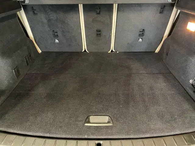 BMW 2 Series view 9