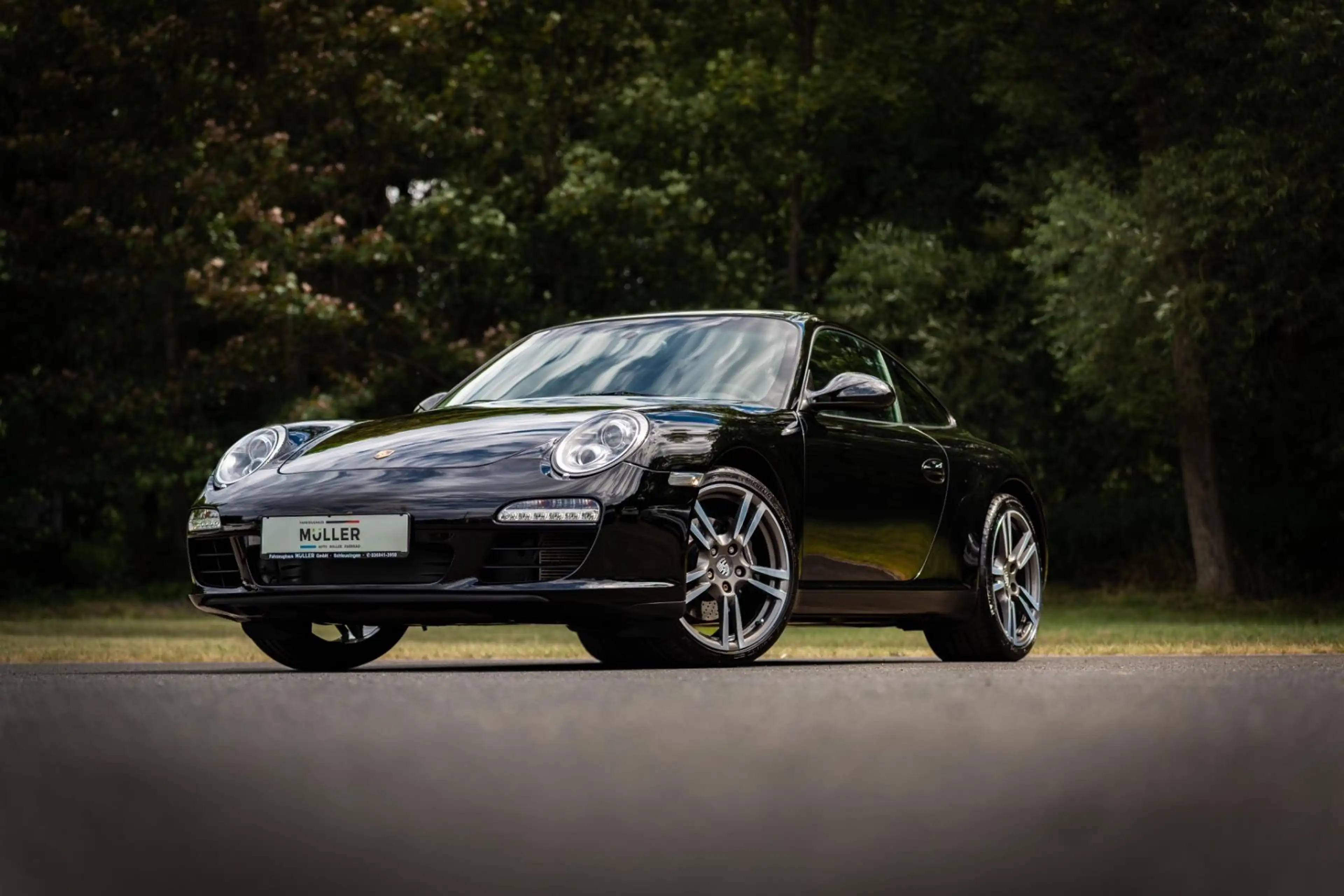 Porsche 911 Carrera Black Edition Coupe