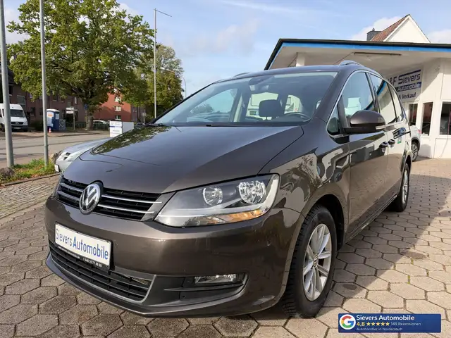 Volkswagen Sharan 1,4 TSI DSG 7 Sitzer AHK ACC Kamera Navi C