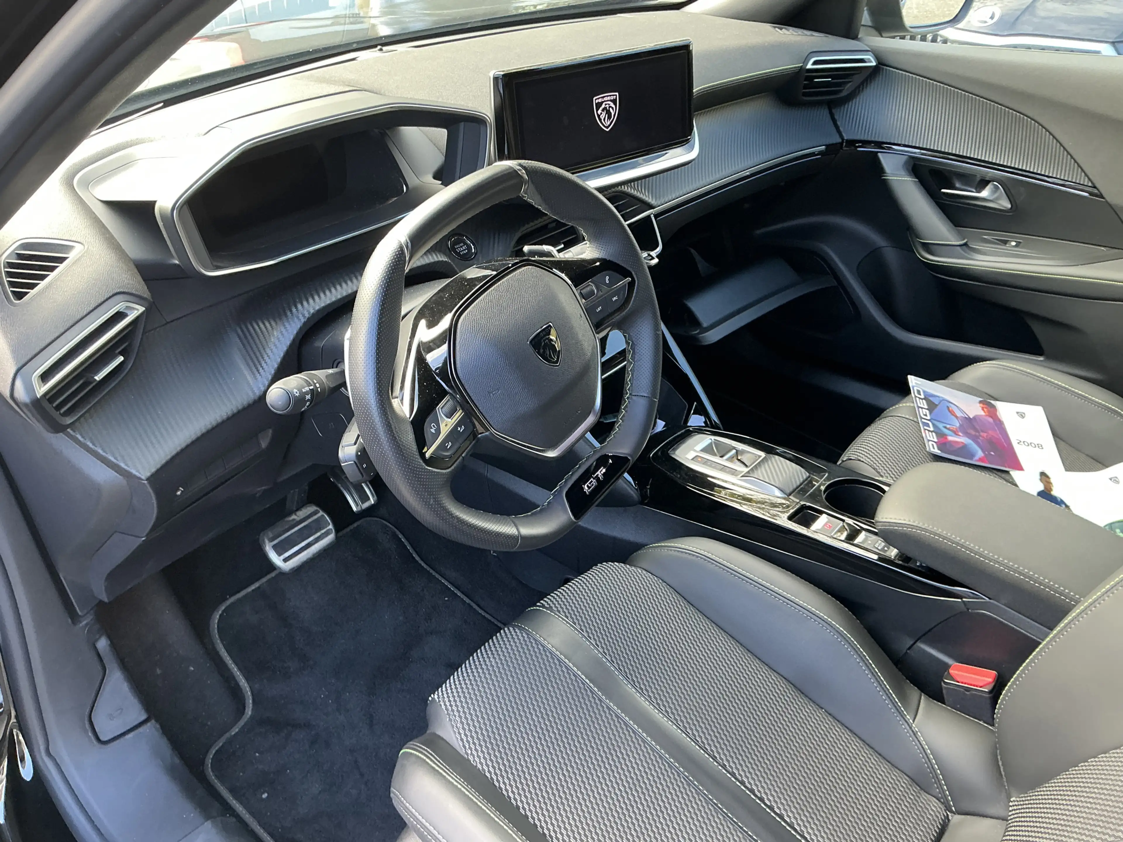 Peugeot 2008 Mild-Hybrid GT Teil-Leder 360Cam ACC LED — photo 5