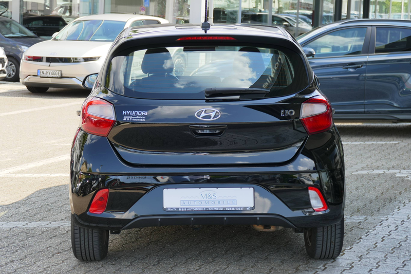 Hyundai i10 Trend °1.Hand-Garantie-Winterpaket-84PS° — photo 3