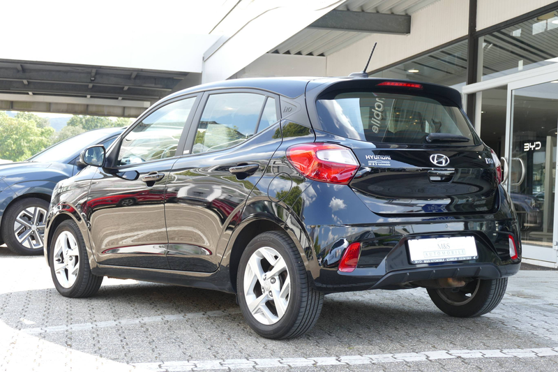 Hyundai i10 Trend °1.Hand-Garantie-Winterpaket-84PS° — photo 2