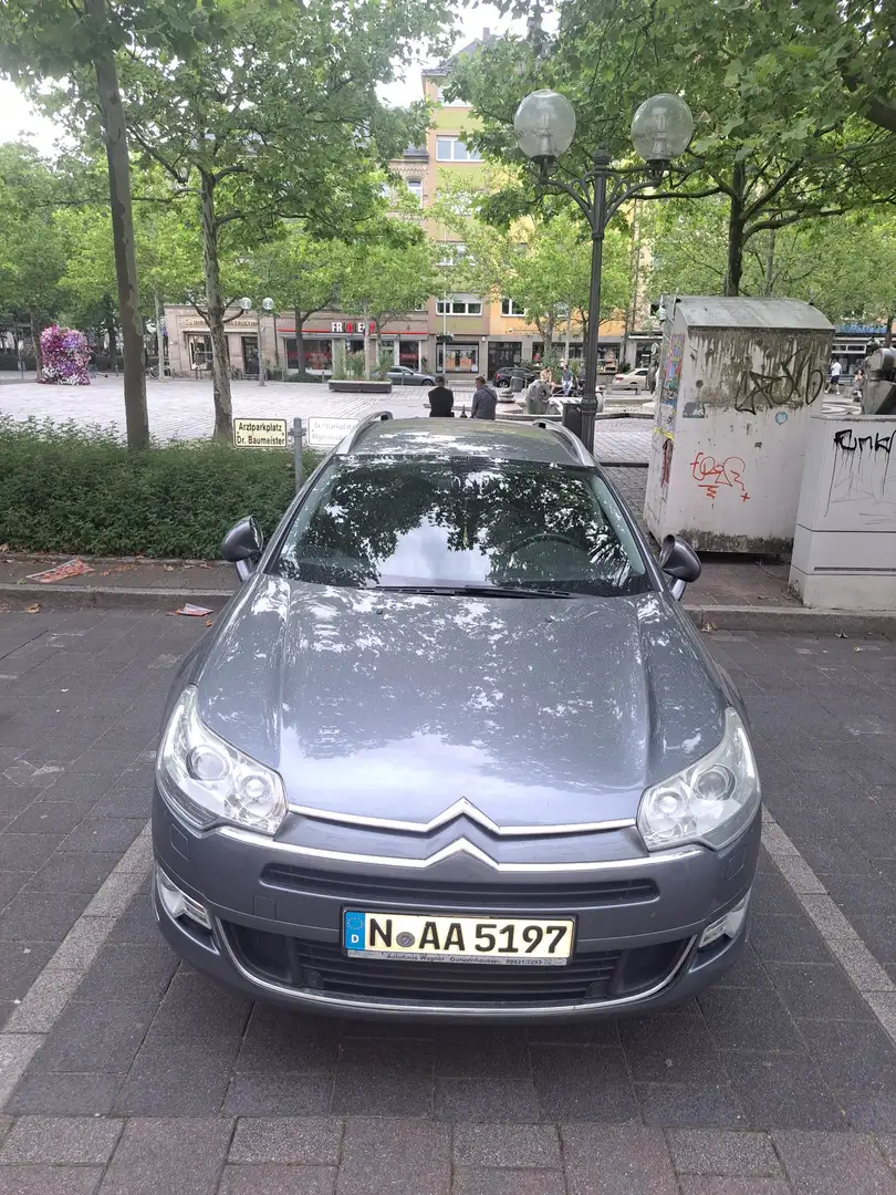 Citroen C5 Tourer HDi 135 FAP Aut. Exclusive - 2