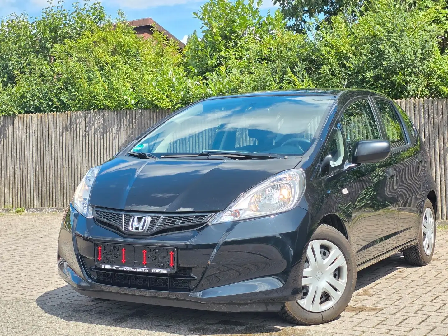 Honda Jazz 1.2 Trend Schwarz - 1