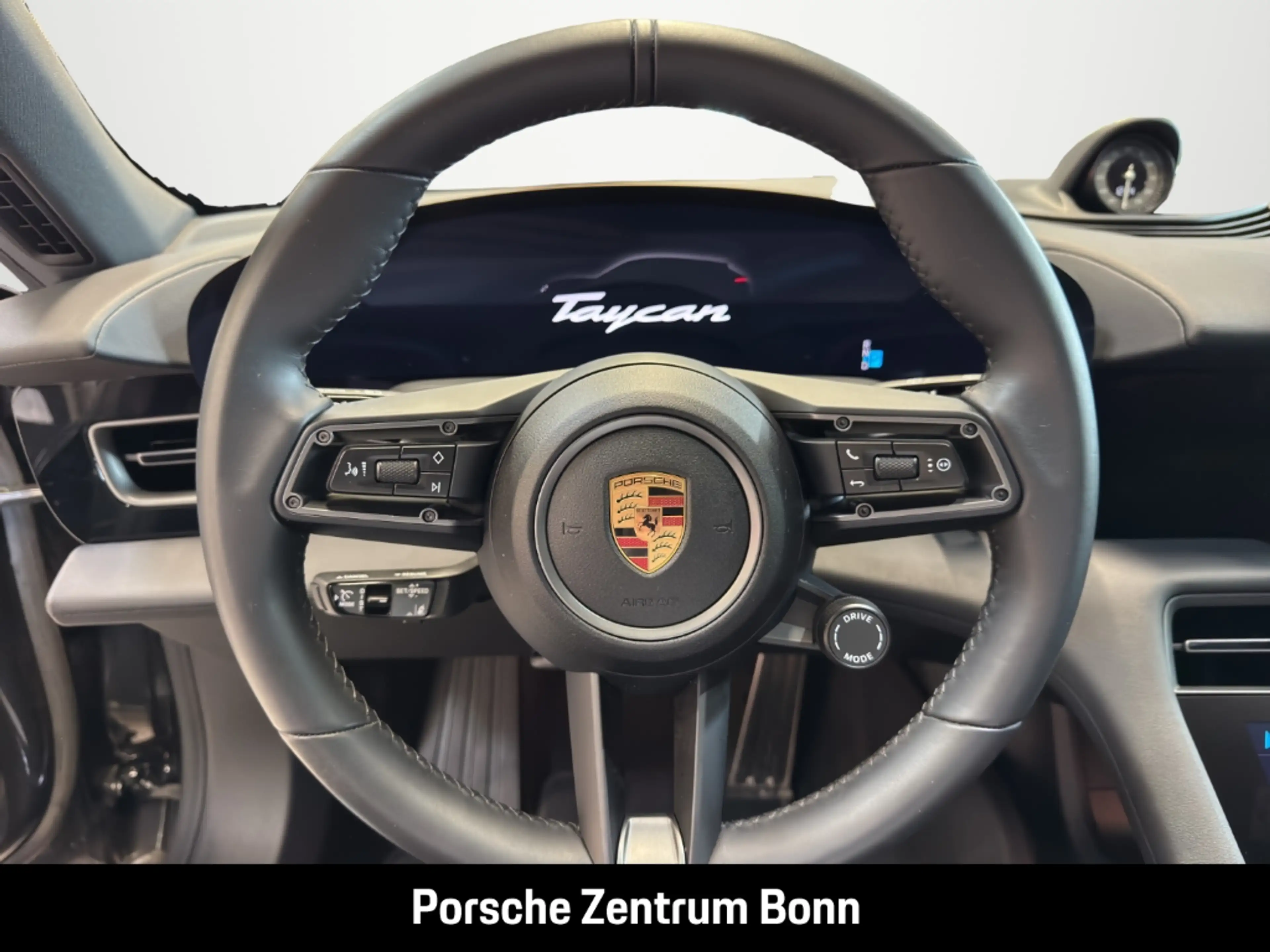 Porsche Taycan Sport Turismo InnoDrive SurroundView BOSE — photo 10