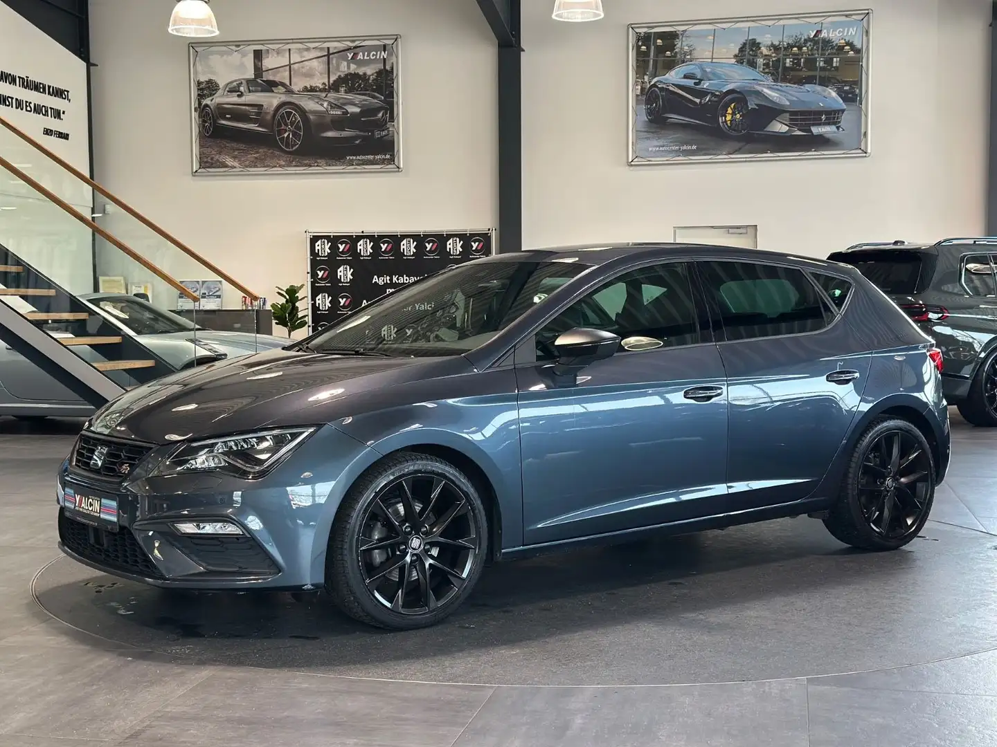 SEAT Leon 1.5 TSI ACT FR DSG 1.HAND/NAVI/CARPLAY/LM Grau - 1