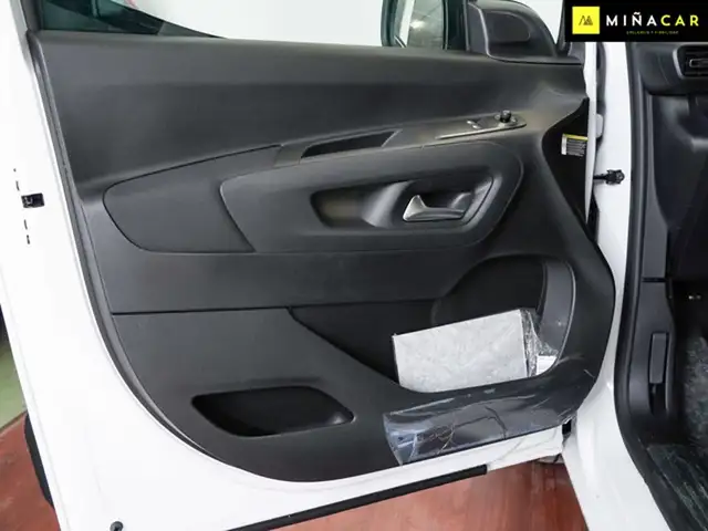 Citroen Berlingo view 12