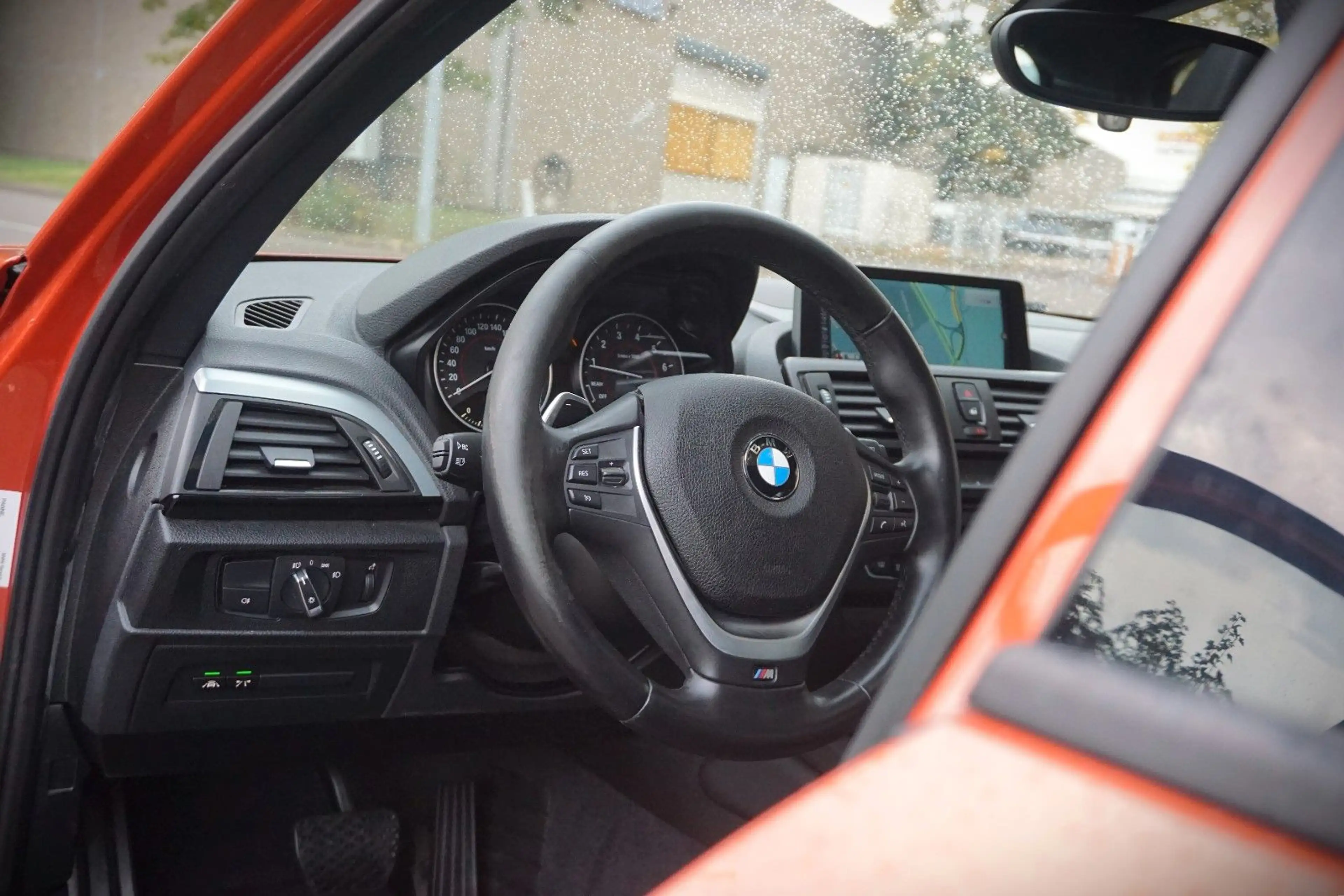 BMW 135 i xDrive / Schiebedach / Leder / R-Kam./ HK — photo 7