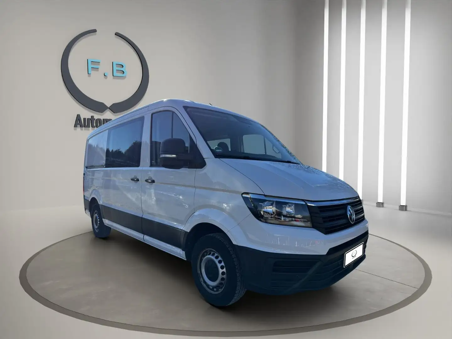 Volkswagen Crafter PLUS 35 mittellang FWD/7-SITZER/RFK/AHK Weiß - 1