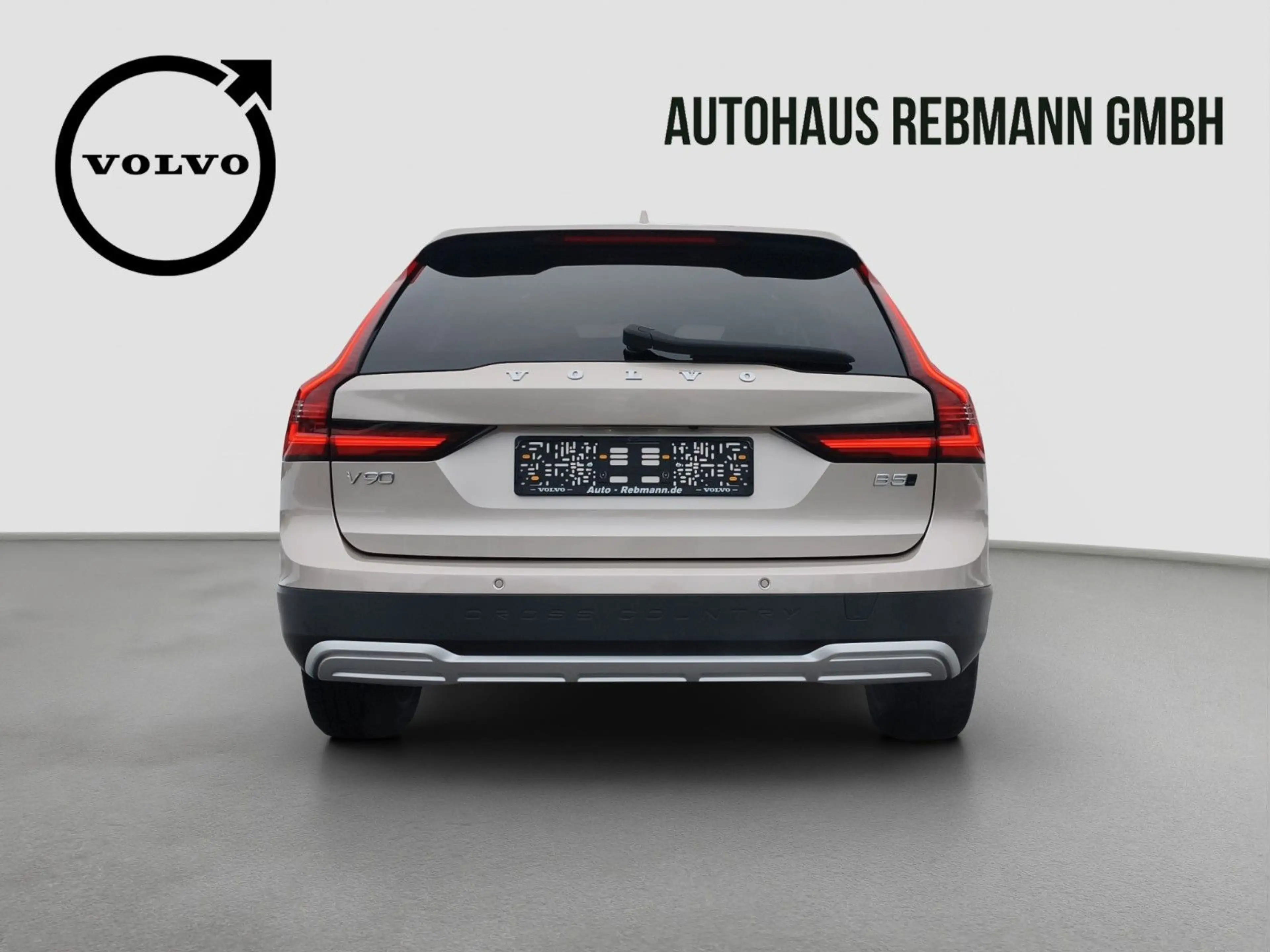 Volvo V90 Cross Country V90 B5 Cross Country Ultimate AWD SD*StdHz*360° — photo 5